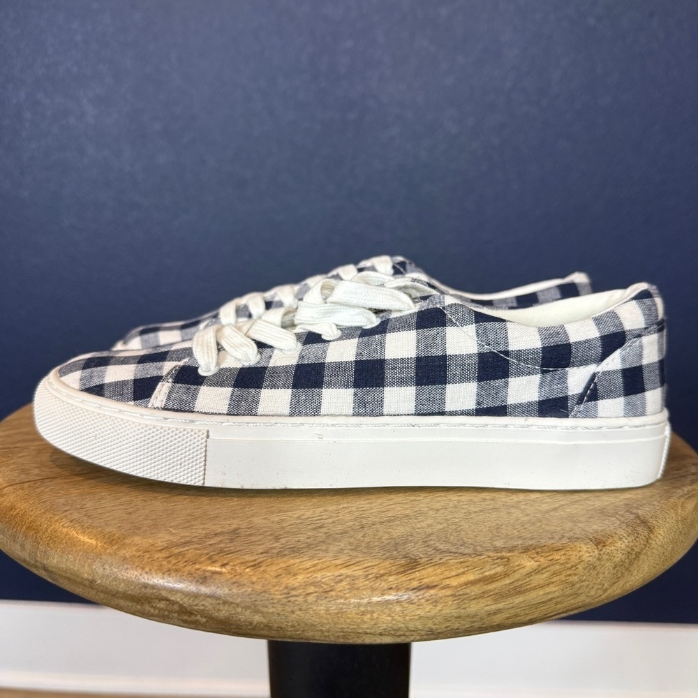 J. Crew NWT Navy Gingham Printed Canvas Sneakers | Size 6.5 - Picture 2 of 8